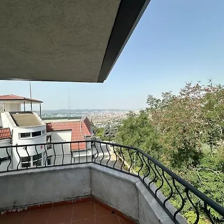 Good Cheap Fast Apartman Tirana